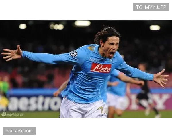 卡瓦尼射术稳健屡建奇功，助球队连克强敌锁定关键胜局